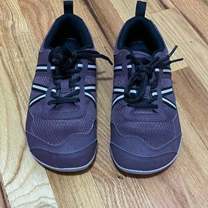 XeroShoes Prio nearly new size 9 women’s